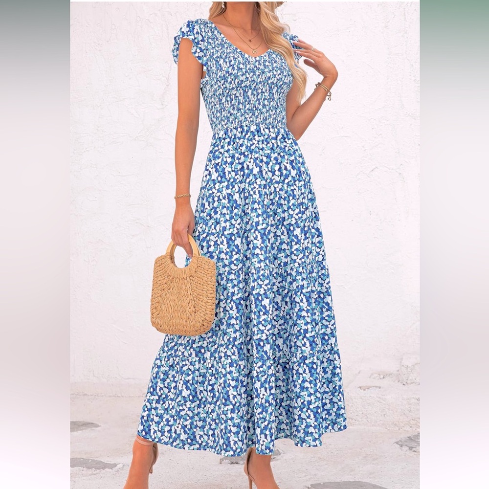 NWT PRETTY-GARDEN Cap Sleeve V Neck Flowy Smocked Maxi Dress, Size Large